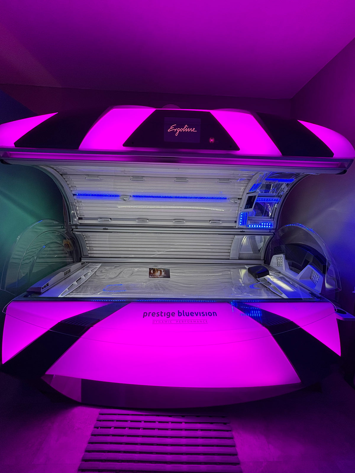 Florida Tanning - Free 10 minutes with every 60 min package